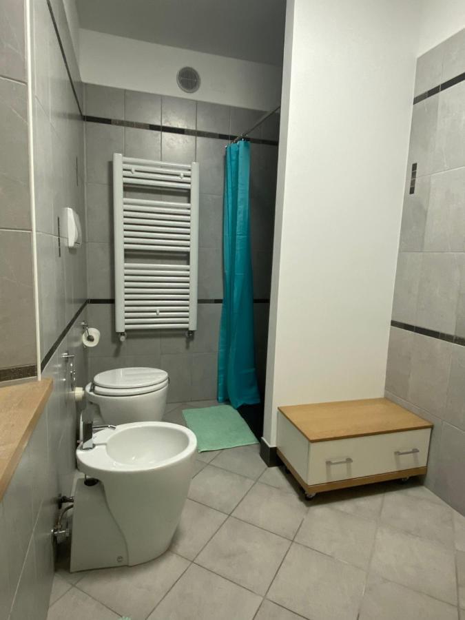 Piano B Hotel Венцоне Екстериор снимка